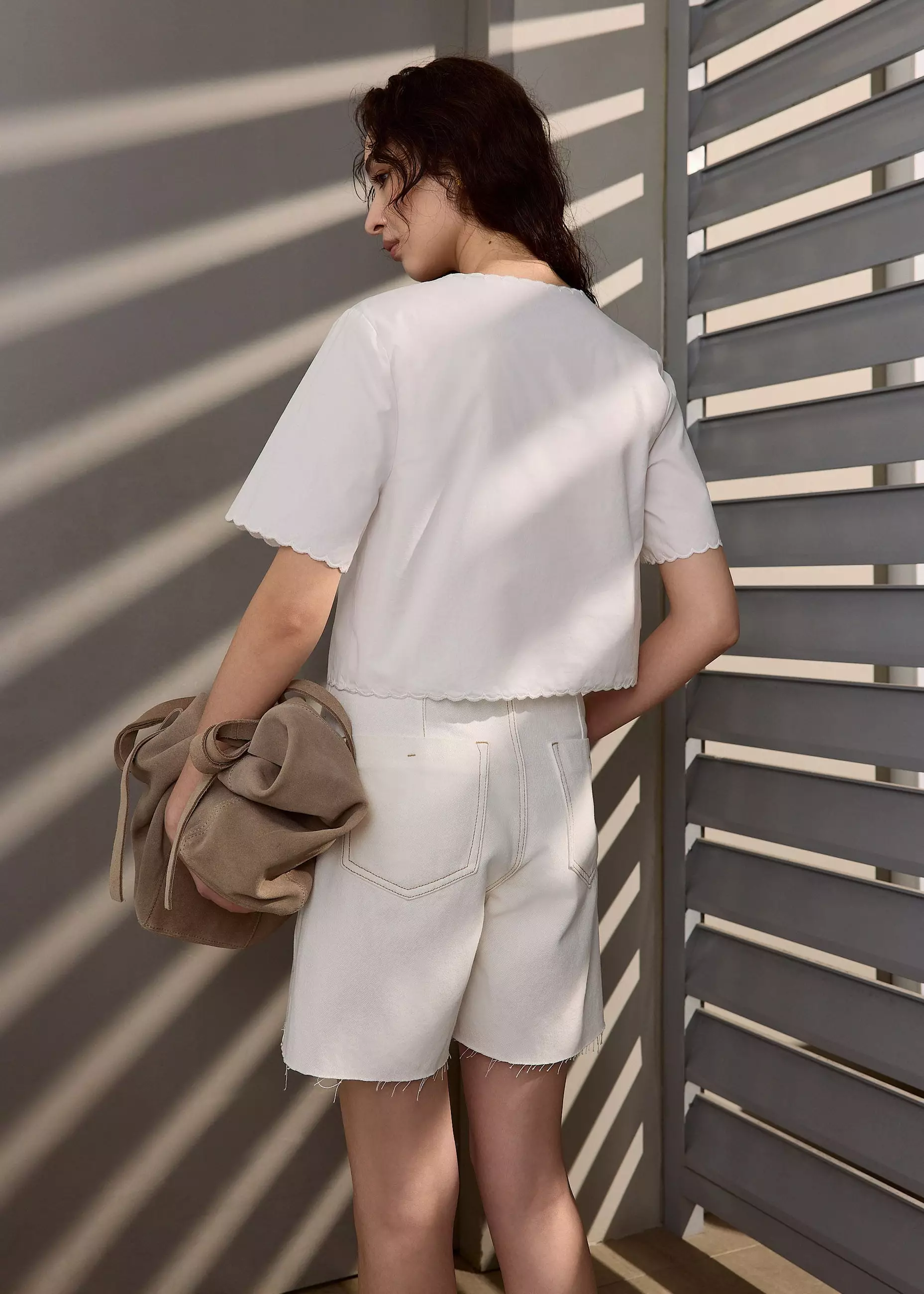 Atasan Wanita - Round Neck Scallop Front Tie Top