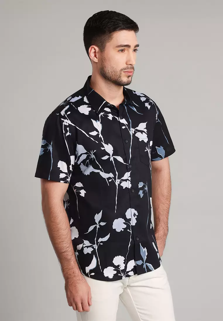 MOC - Kemeja Motif Lengan Pendek Pria Jett - Black