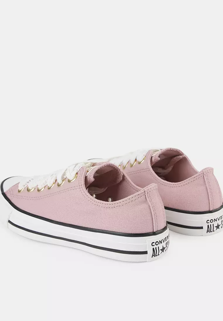 Chuck Taylor All Star