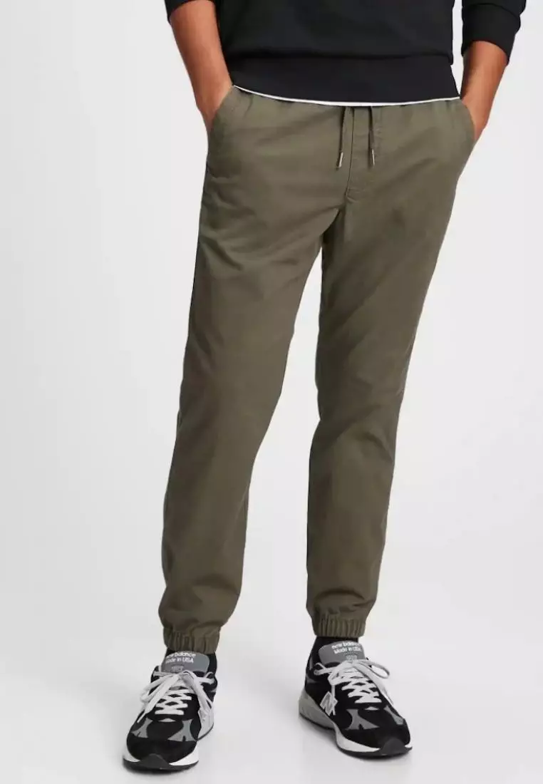 Gap jogger sweatpants top