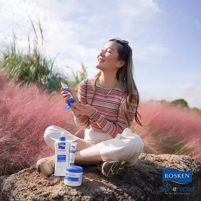 Rosken Feet Dan Heel Balm 50Gr - Pelembab Memelihara, Memperbaiki Dan Melindungi Kaki Dan Tumit