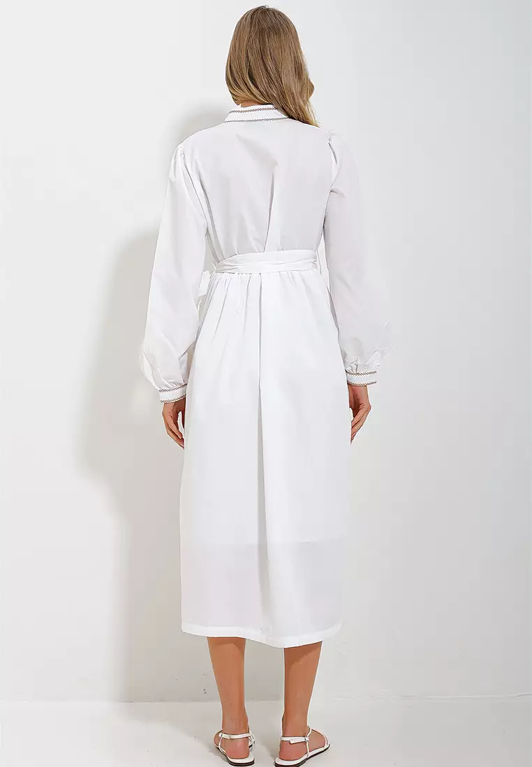 Judge Collar Embroidered Dress