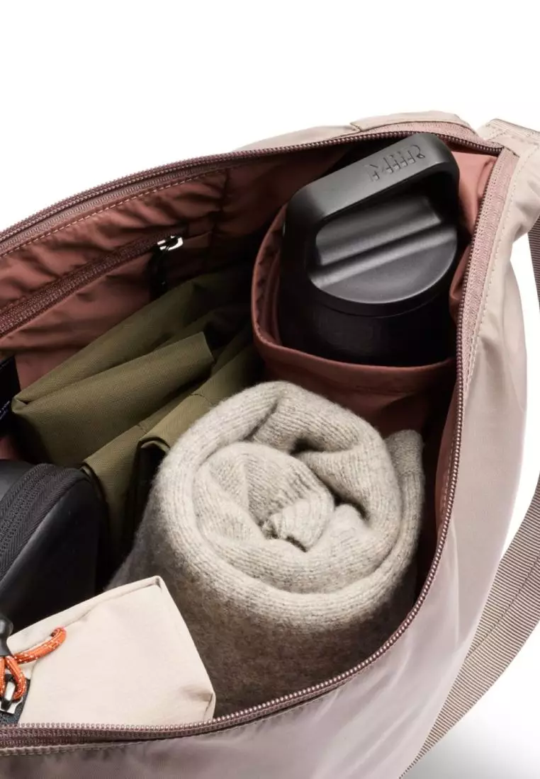 Bellroy Laneway Crescent Bag 12L - Fawn