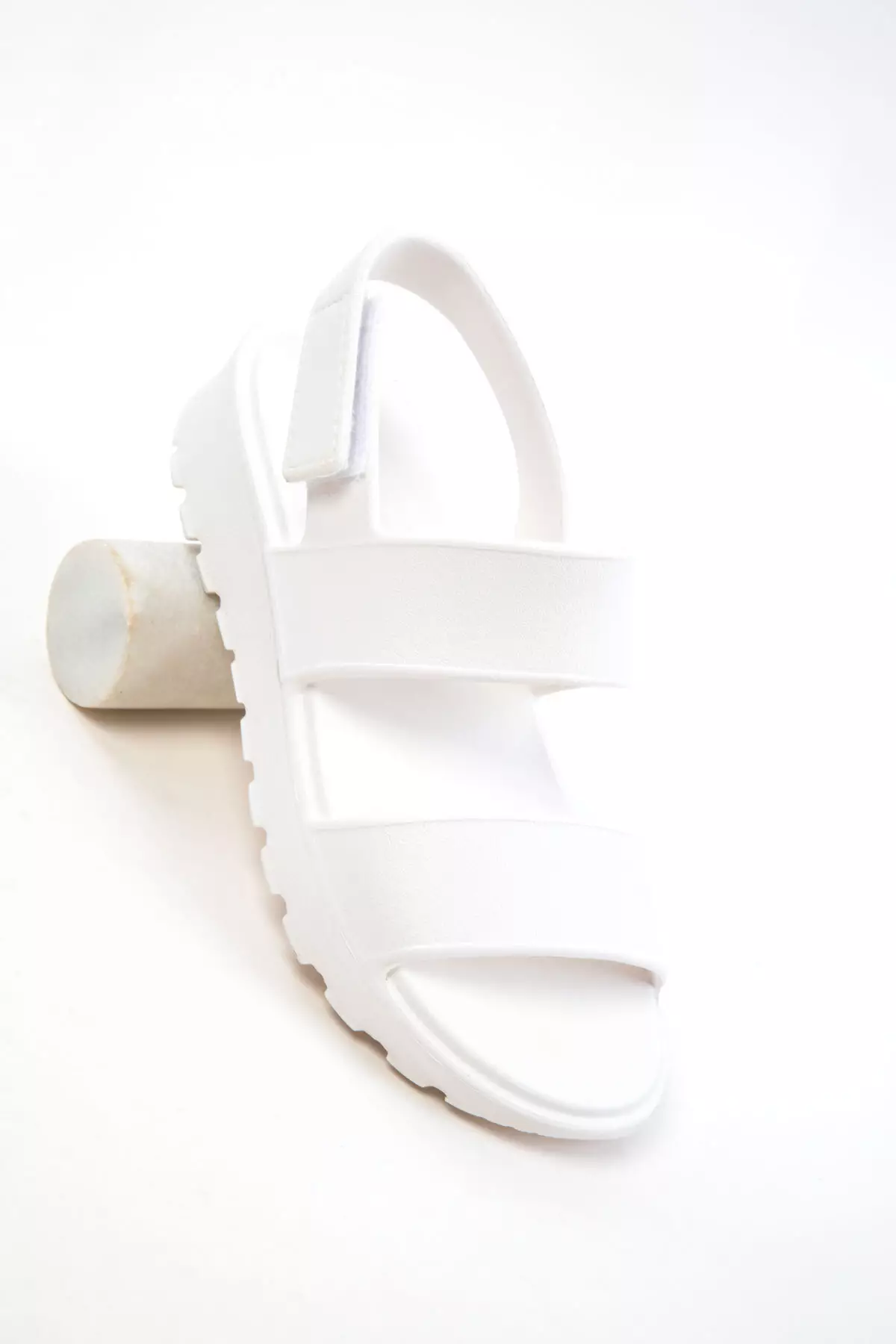 White Women's Sandals 20750