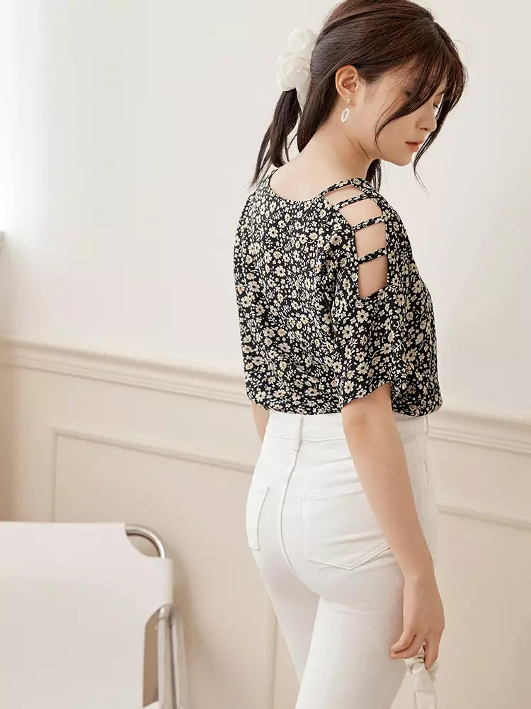 V領浪漫碎花造型袖洞短袖上衣《AB19577》