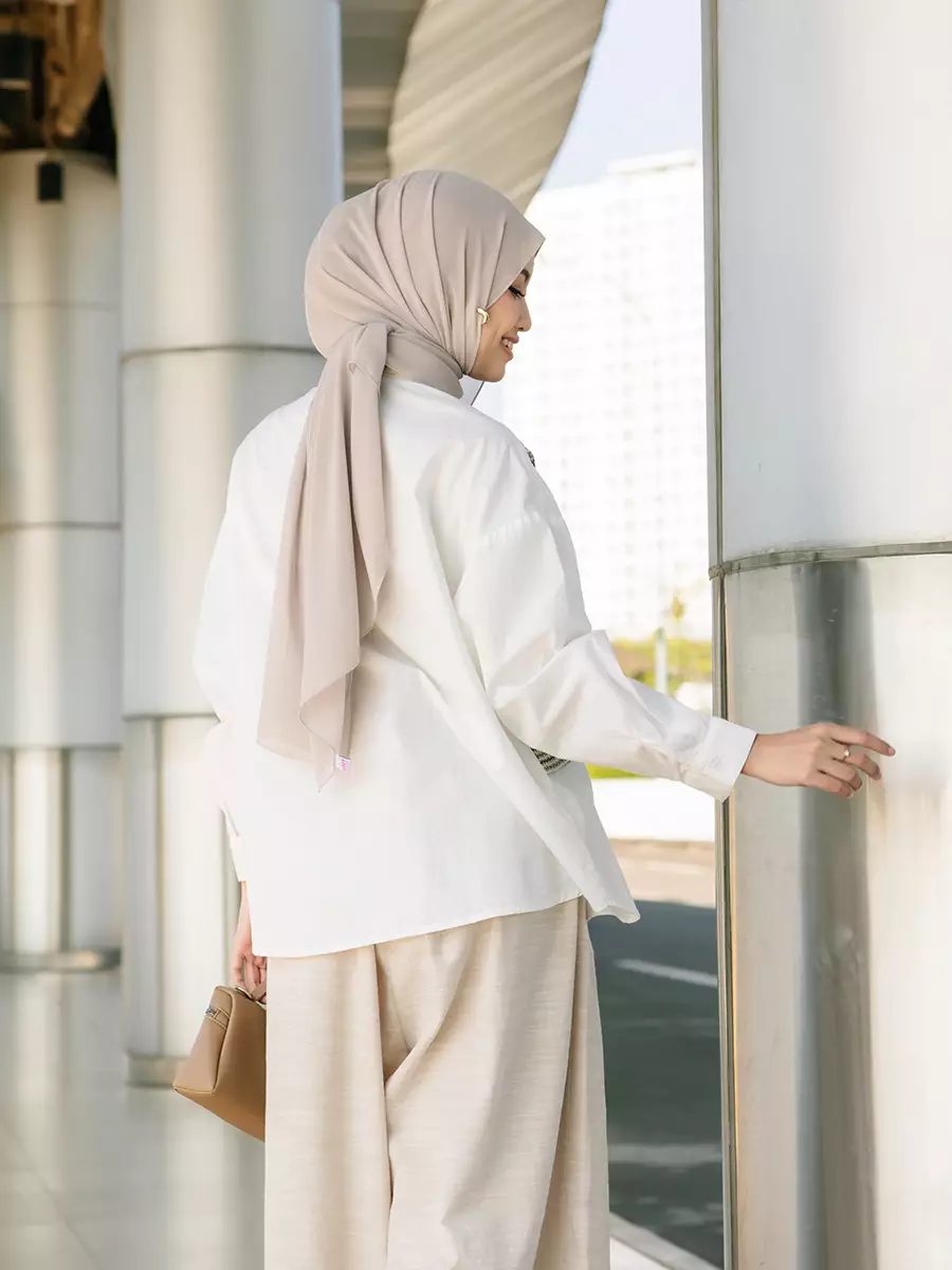 Signature Nava Blouse