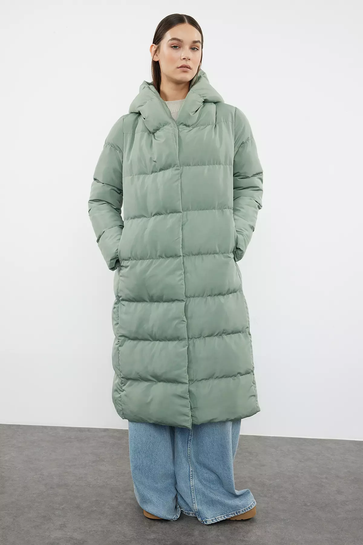 Light Khaki Regular Side Snap Closure Water Repellent Long Quilted Puffer Jacket TWOAW24MO00044