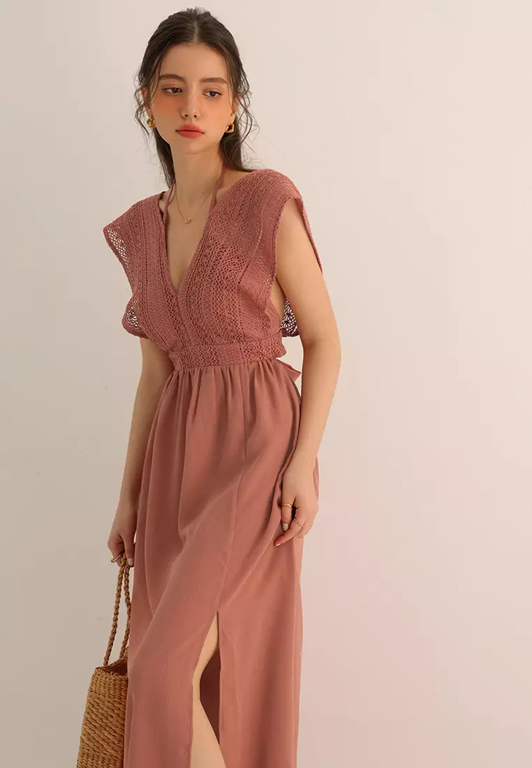 Open Back Padded Lace Maxi Dress