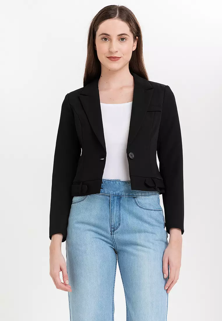 Chic Cropped Blazer