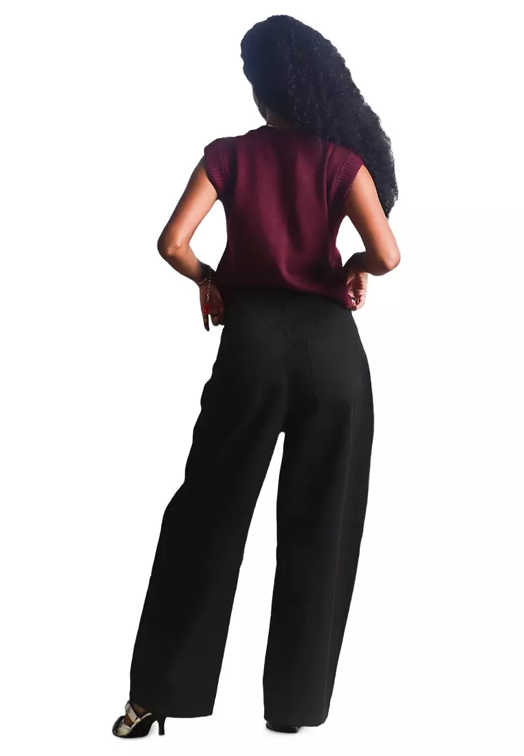 Mid Rise Raw Edge Waistband Barrel Leg Cargo Pants