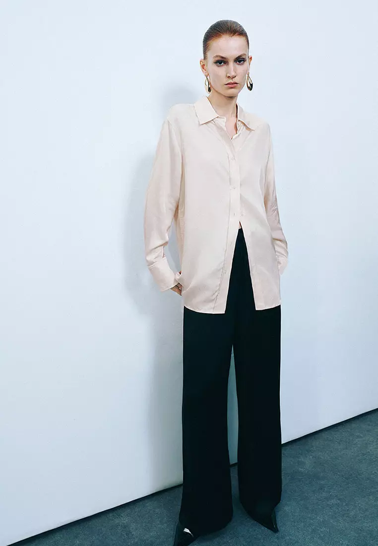 UR秋季新款女装都市通勤气质开衩长袖开襟衬衫UWG240172