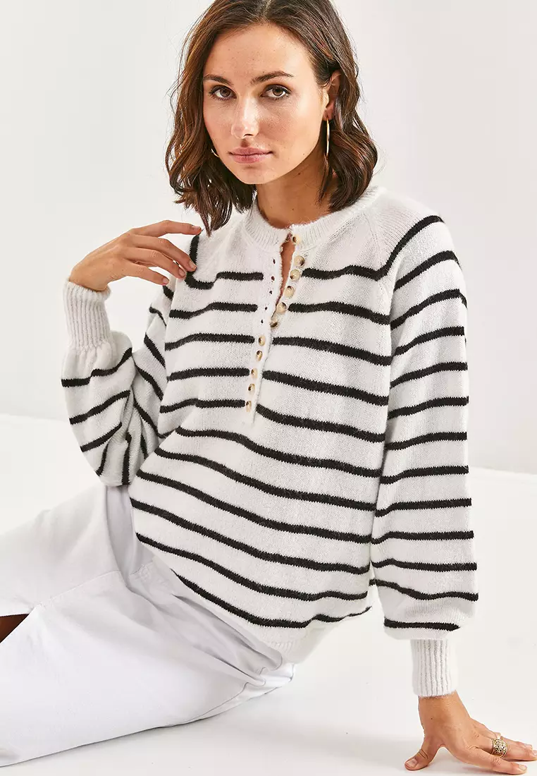Raglan Sleeves Knit Sweater