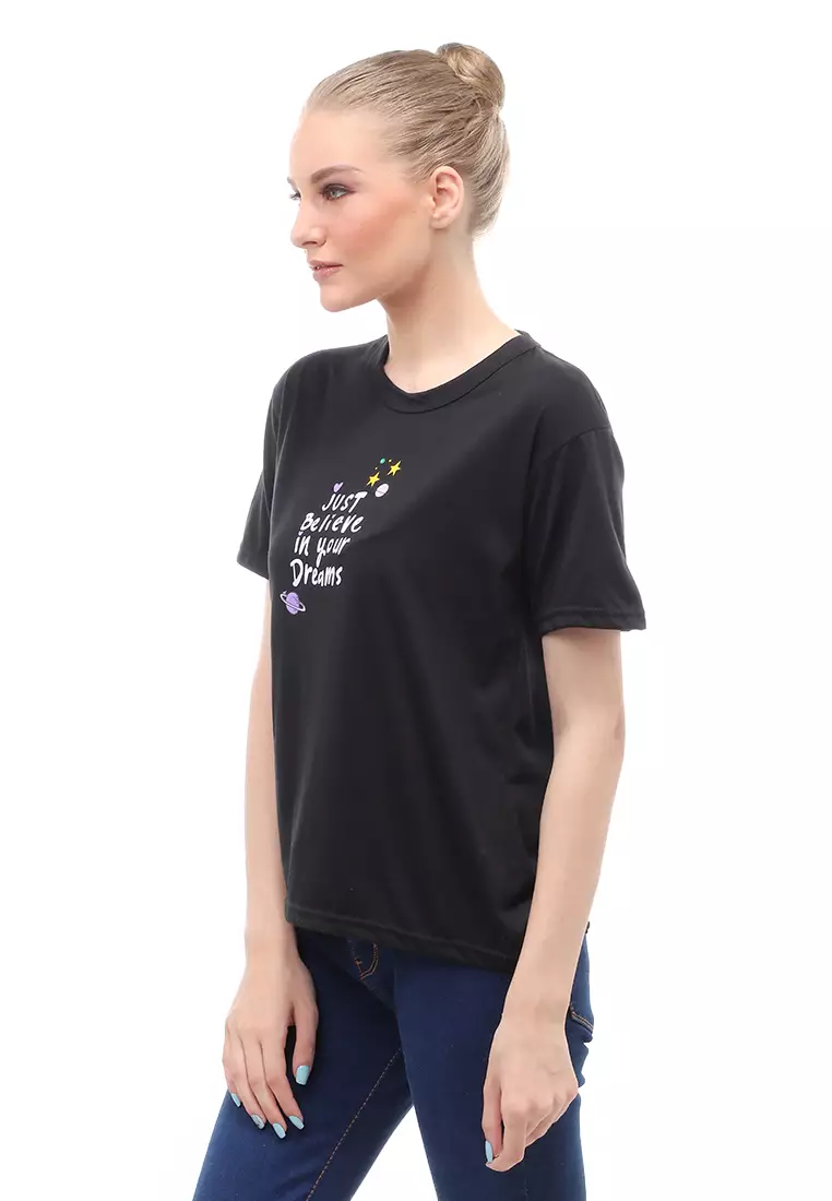 Heller Kaos Atasan Wanita Motif Print Short Sleeves Relaxed Fit - Hitam