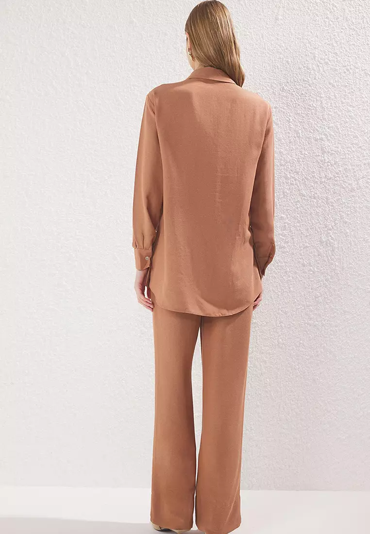 Light Brown Linen Look Mother-of-Pearl Buttoned Woven Bottom-Top Set TCTSS25US00029