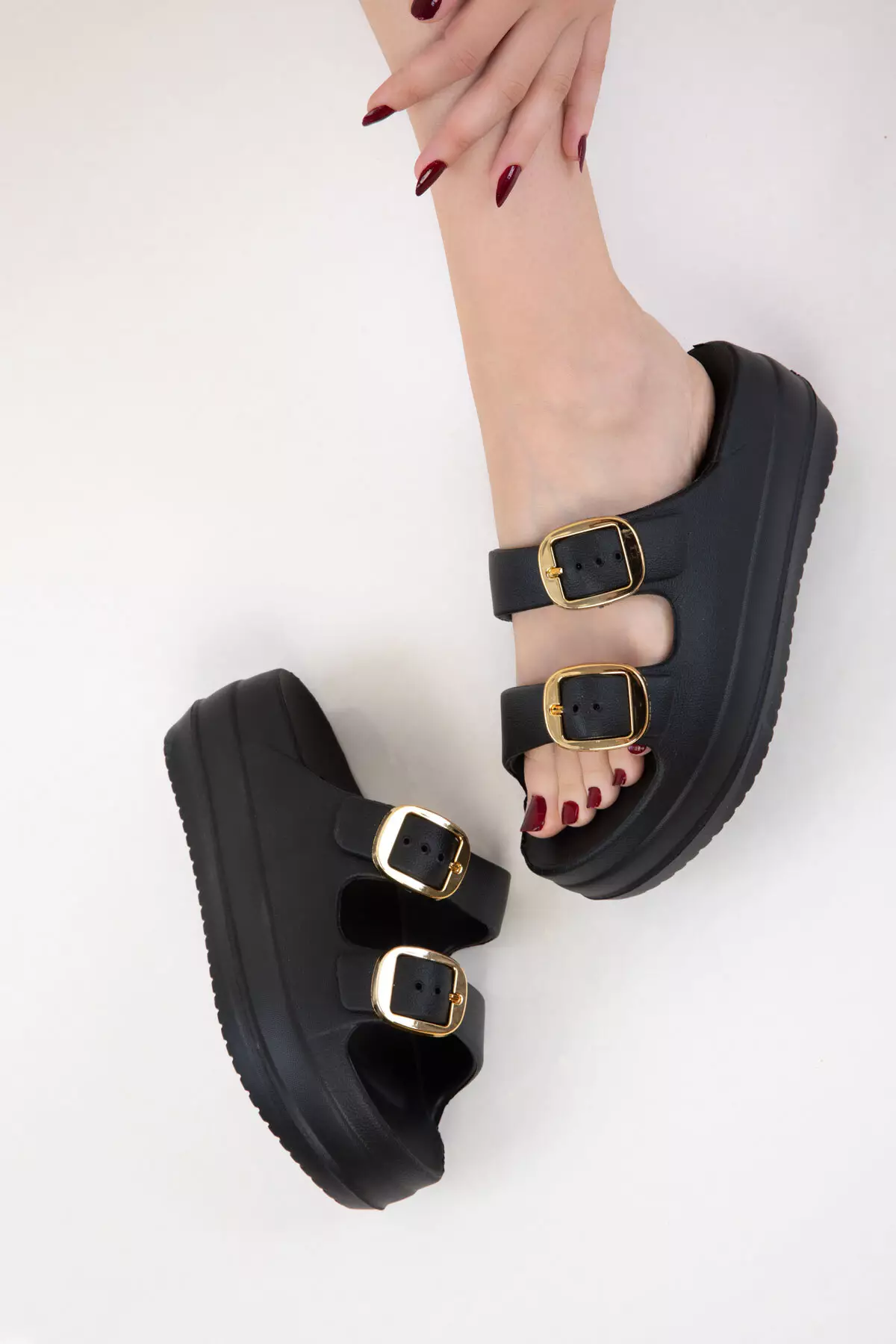 Black Women's Slippers 20726