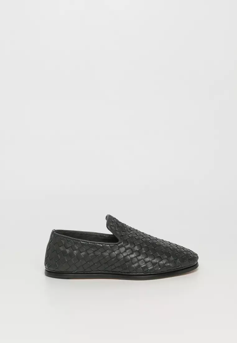 Discount on BOTTEGA VENETA  shoes - SKU: Leather Slip-Ons