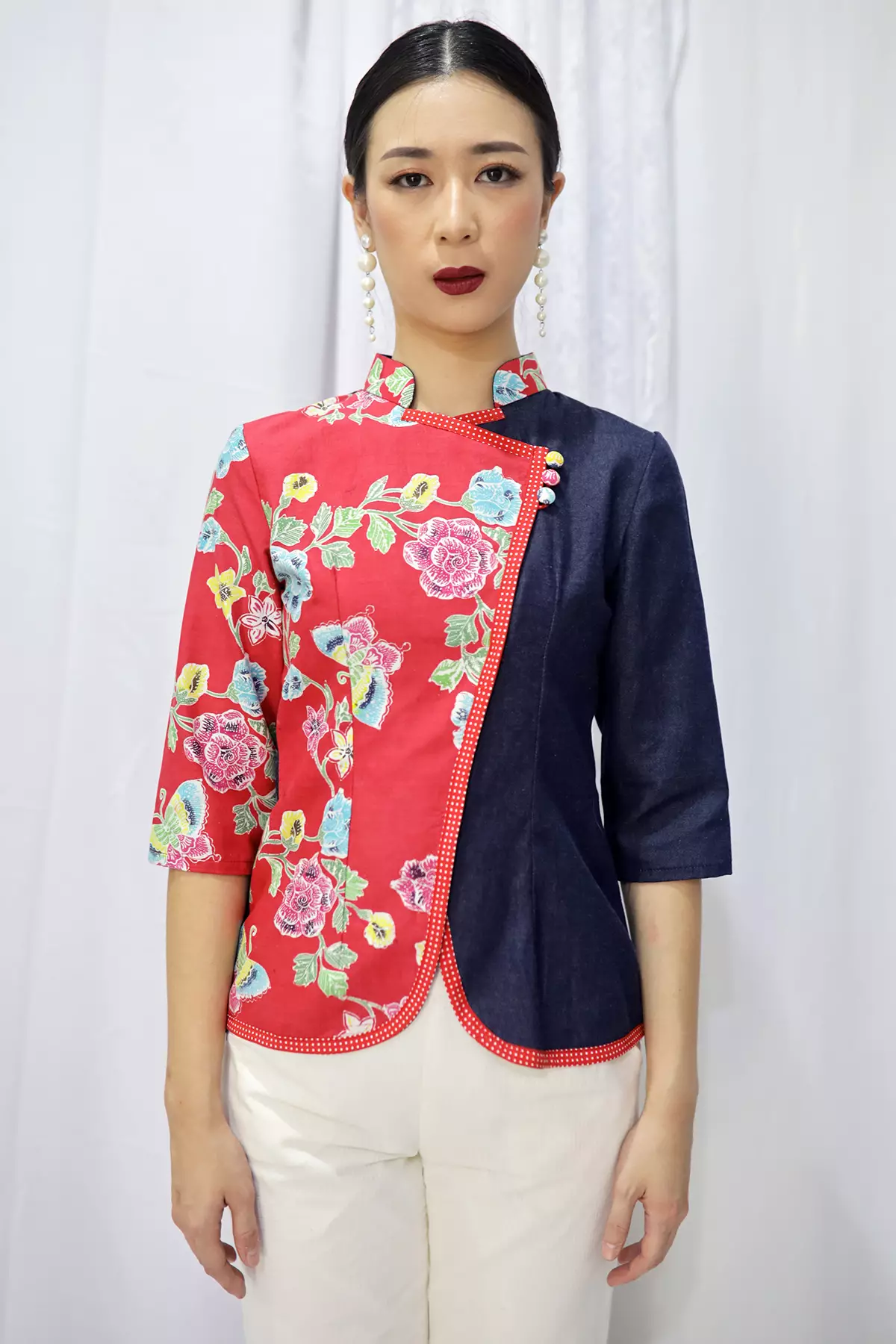 Mataloko Encim Merah Blouse Janggan Batik