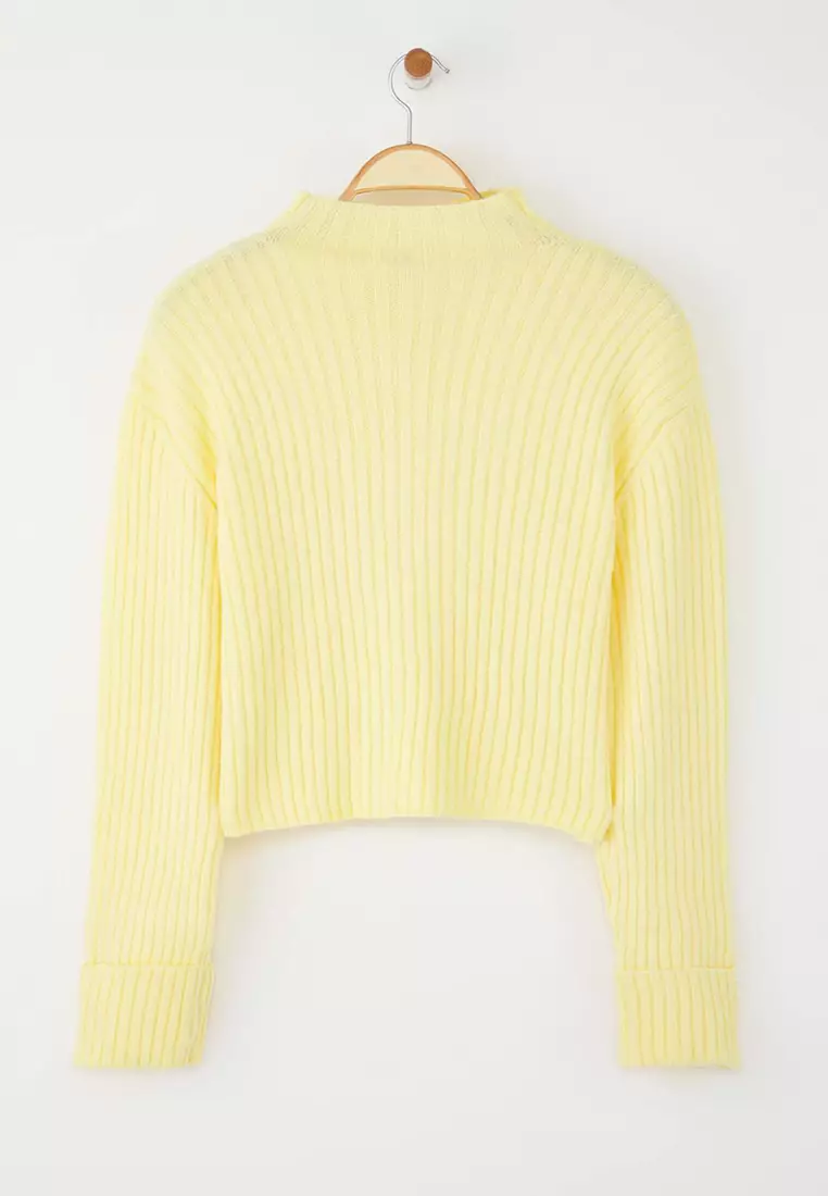 Yellow Crop Soft Textured Stand Collar Knitwear Cardigan