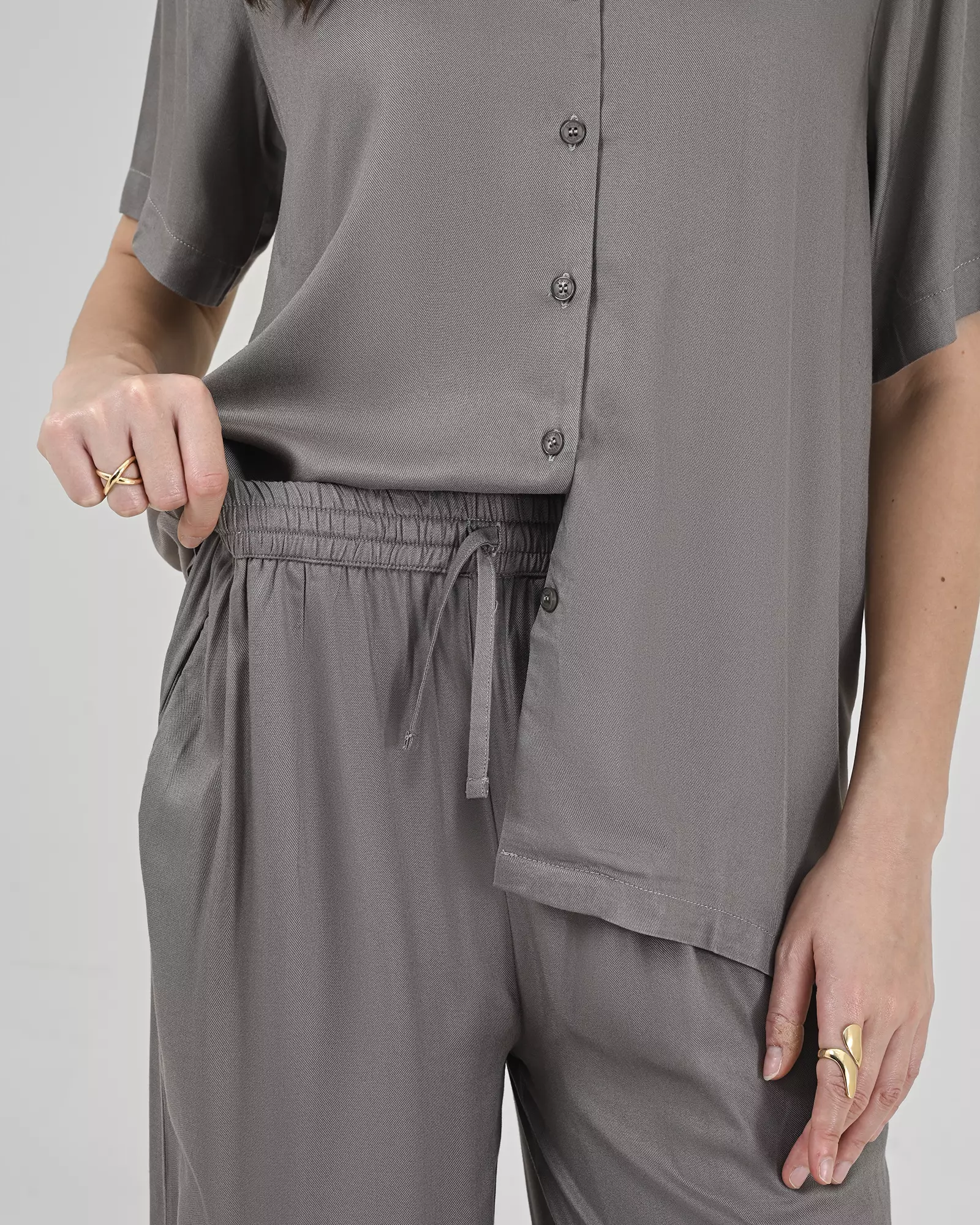 Geulis.id ONIKA PAJAMAS - Taupe