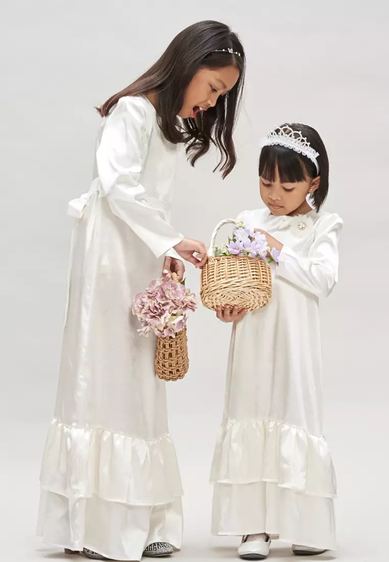 Girl OffWhite Dress with Flower Brooch Baju Hari Raya