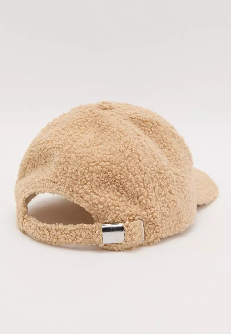 Fluffy P Cap - Khaki Brown