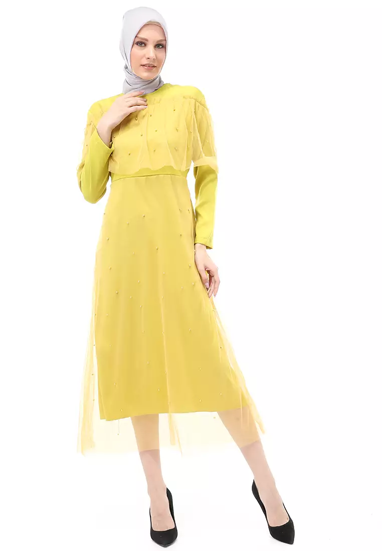 Riany Gamis Brukat Muslimah Wanita Motif Hiasan Long Dress Regular Fit - Lime