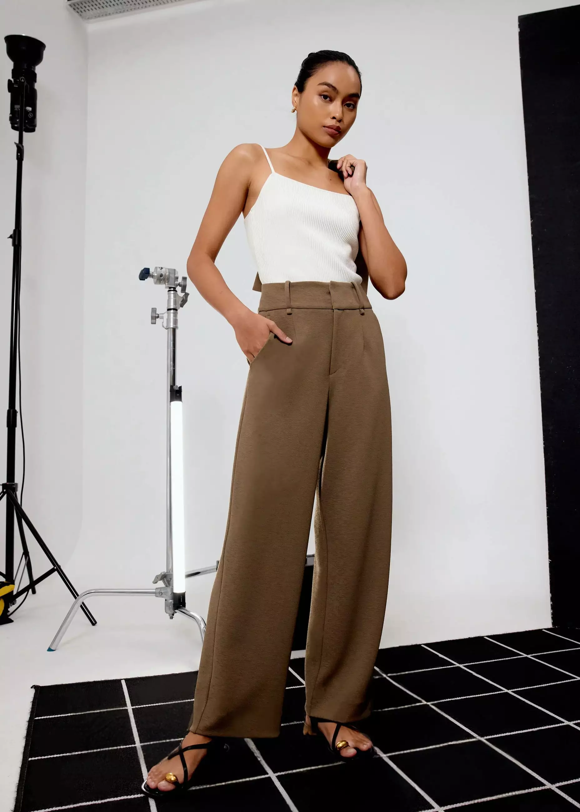 Celana Panjang Wanita - Leggy™ Mentari Super High Waist Straight Leg Pants