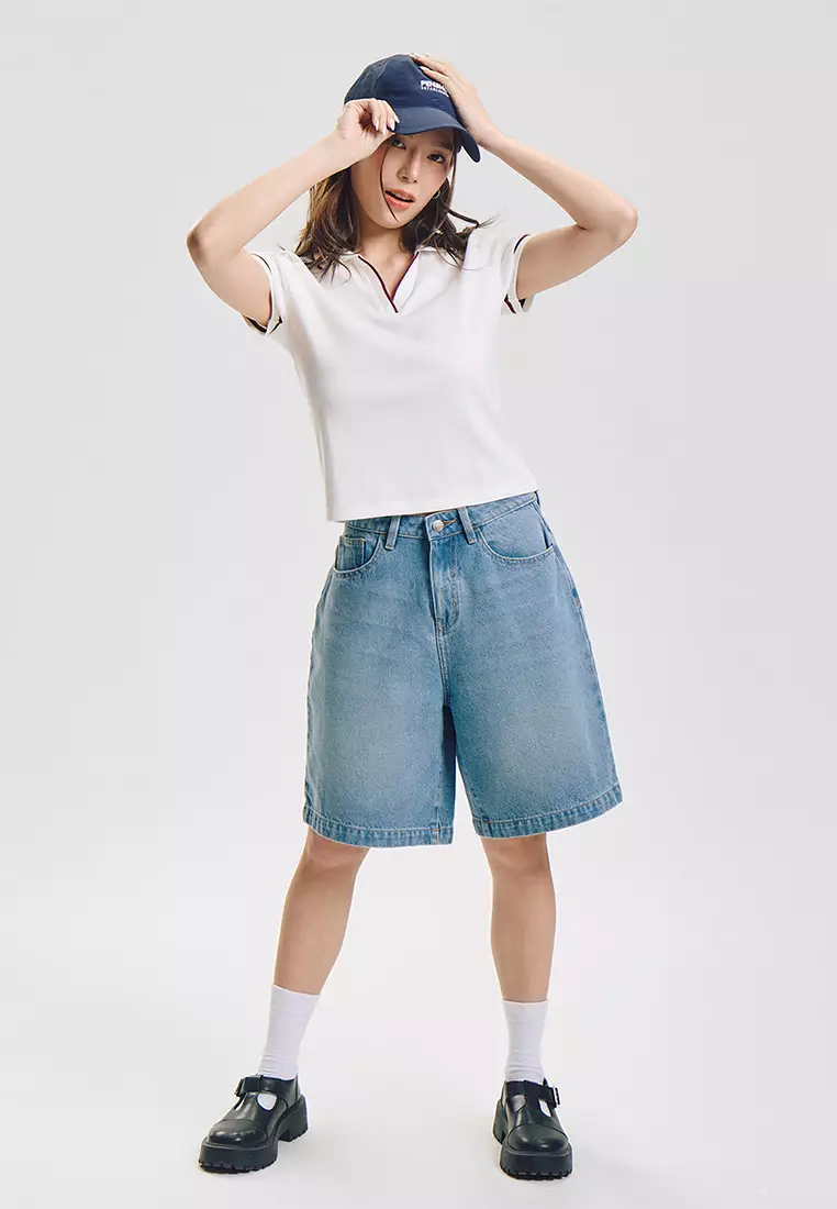 Ribbed Knit Polo with Contrast Details