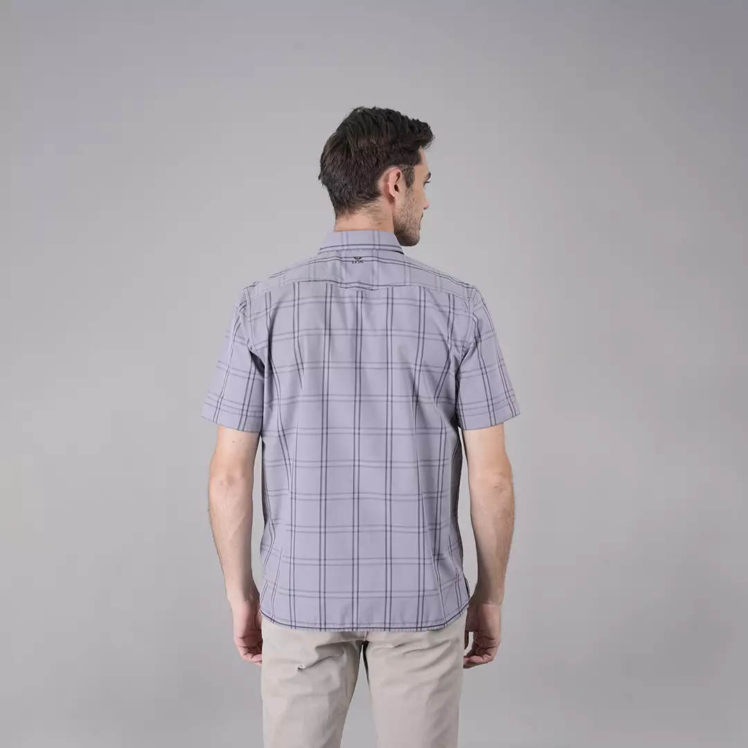 LGS - Kemeja Casual Pria Lengan Pendek Warna Abu-Abu Muda Motif Kotak-Kotak Tartan - CSH.270.S730.1297.C