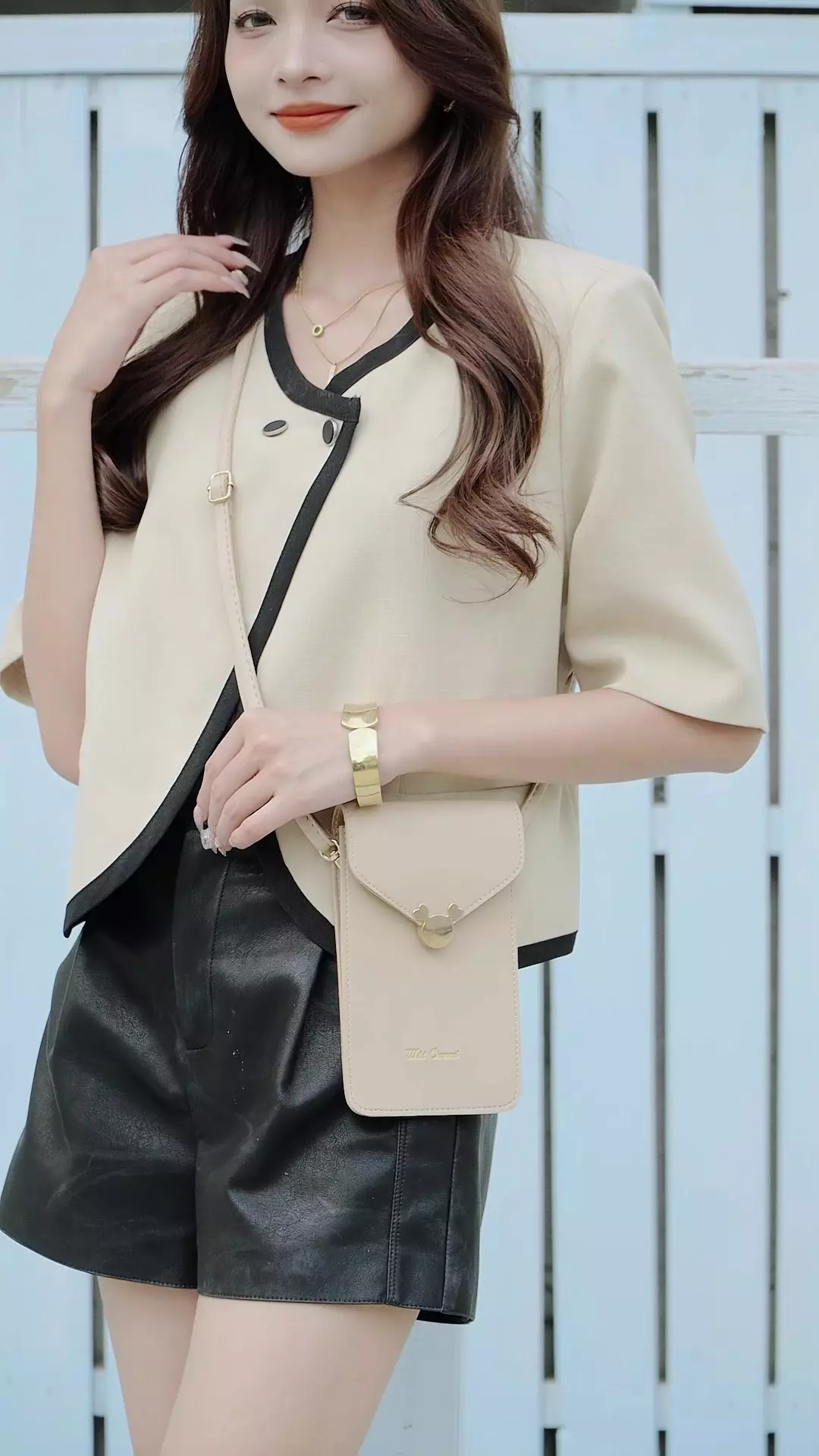 Women's Shoulder Sling Bag / Crossbody Bag - Light Apricot