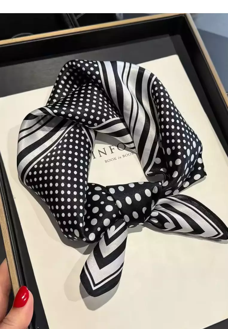 Aksesoris Scarf PolkaDots Multi Pattern Motif Silky Square Satin Scarf Segi Empat Ukuran Kecil Black & White