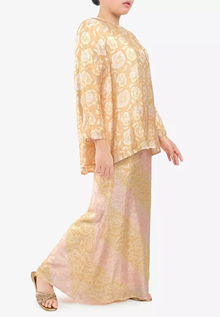 Jepara Blouse & Skirt