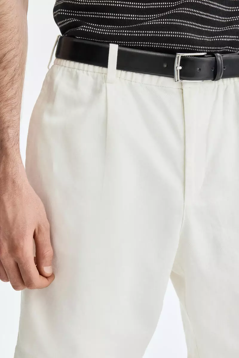 Relaxed Fit Linen-blend shorts