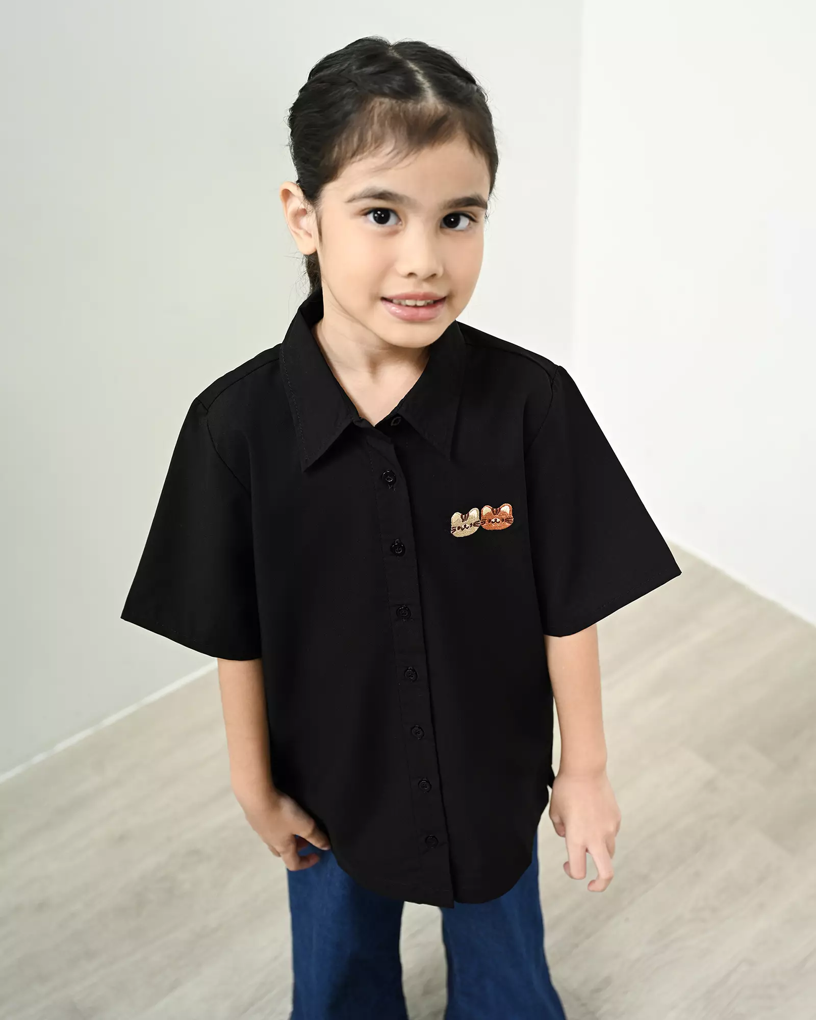 Geulis.id COLTA SHIRT - Black