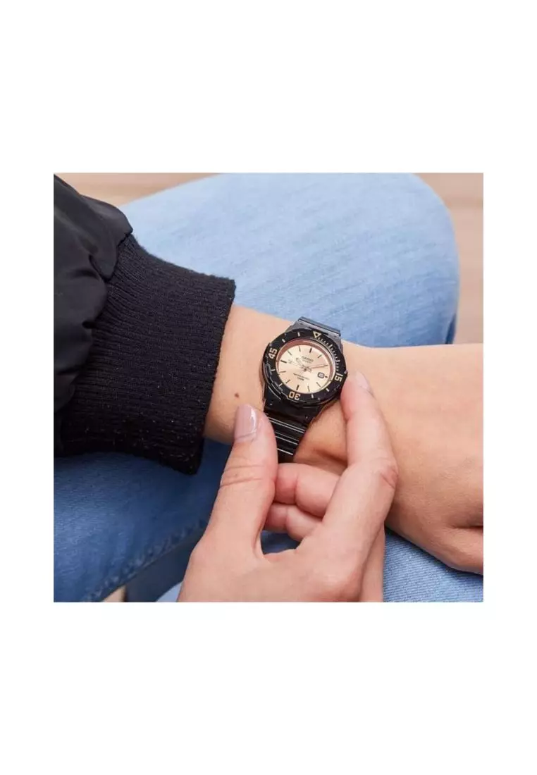 Kid's Analog Watch LRW-200H-9E2V Resin Band Kids Watch