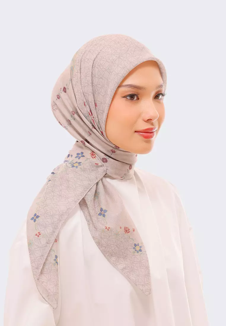 Ria Miranda Oat Perseane Scarf