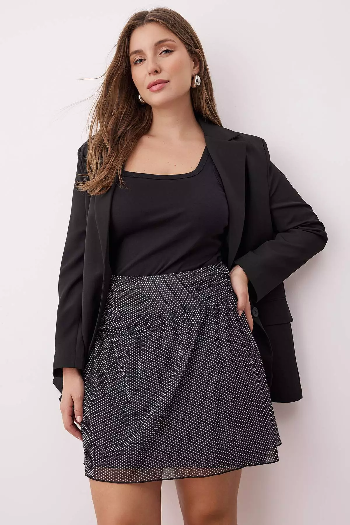 Black Polka Dot Patterned Pleated Waist Mini Tulle Knit Plus Size Skirt