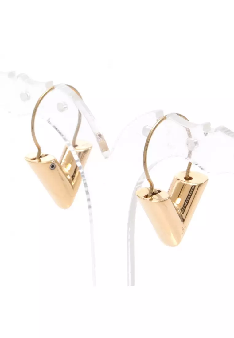 Louis vuitton essential on sale v hoop earrings