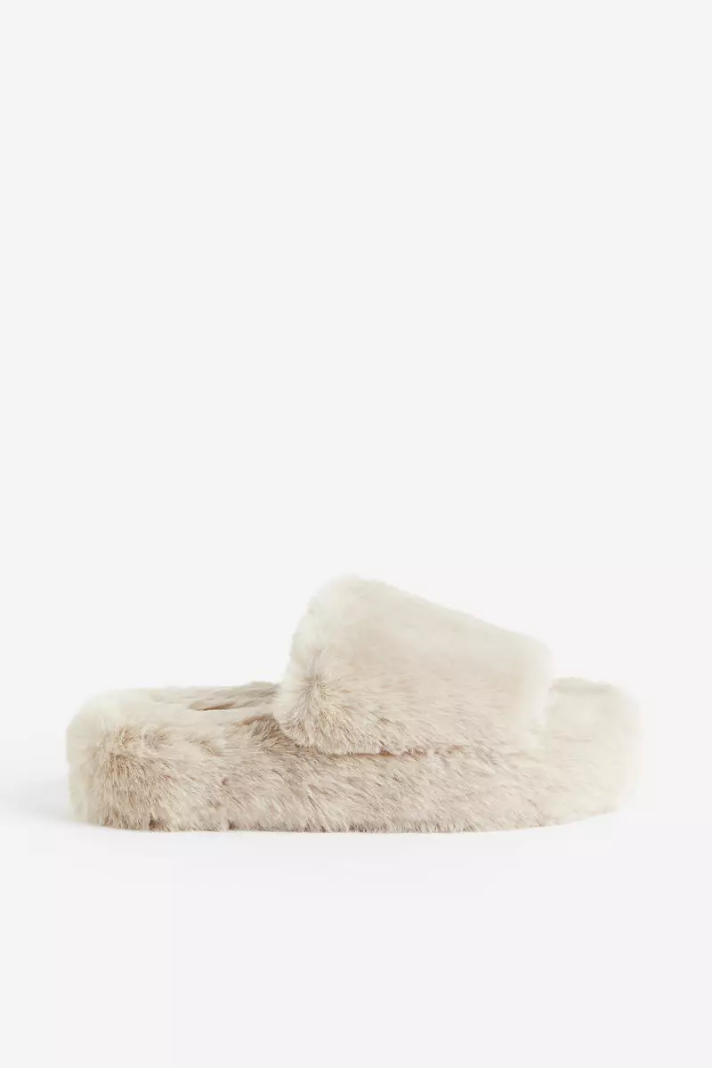 H&m faux fur online slippers