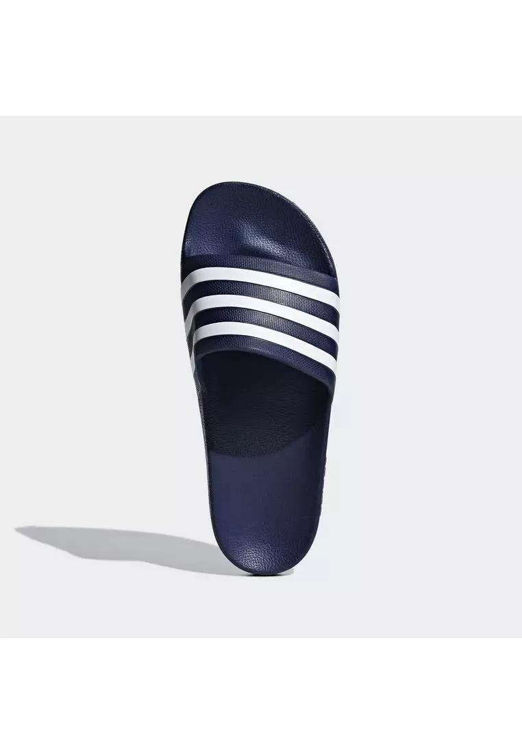 Adilette Aqua Slides
