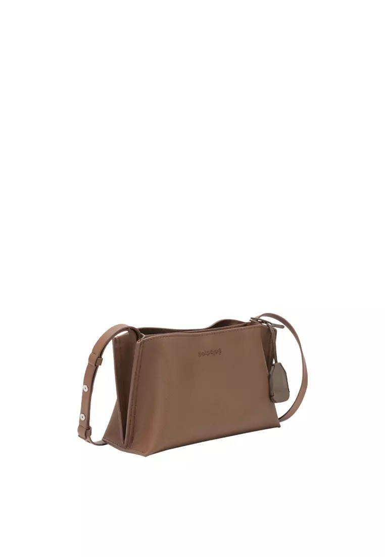 DAE 斜背袋 - 十字壓紋焦糖色