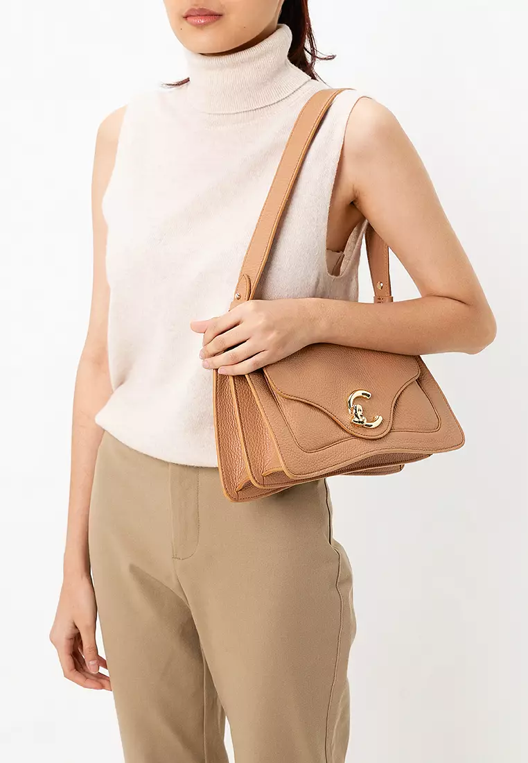 ショルダーバッグ・ポシェット COCCINELLE C-ME SHOULDER BAG Coccinelle C-me small | Coccinelle®