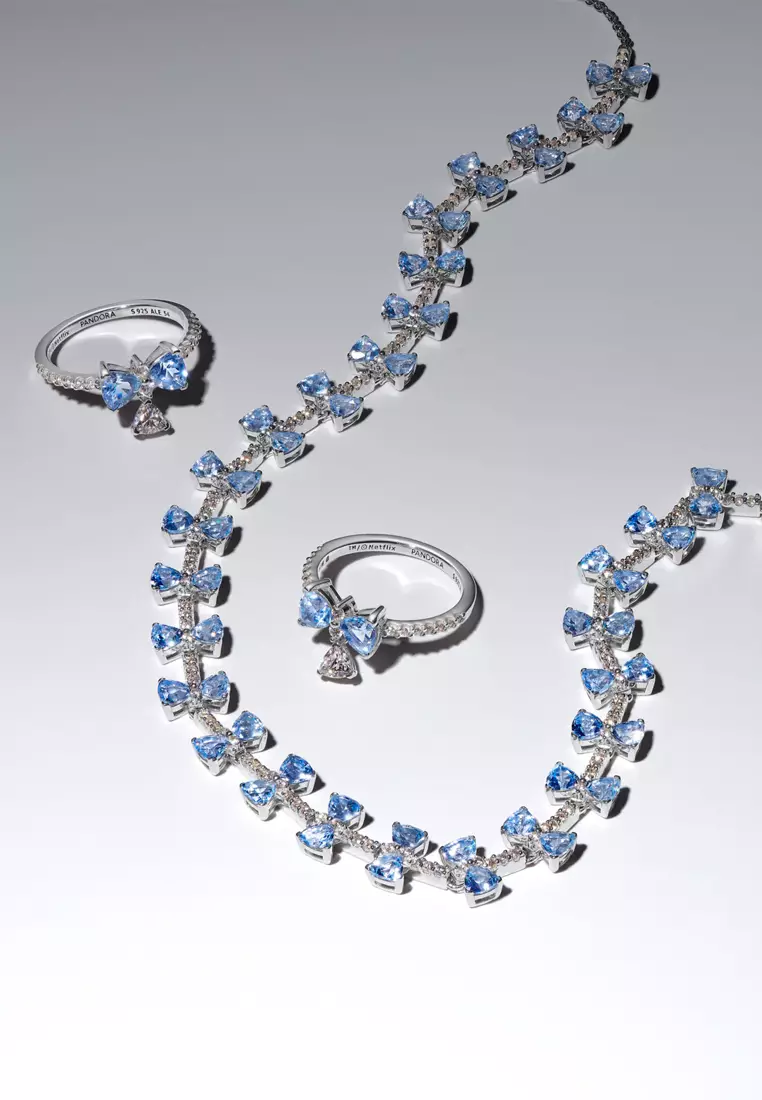 Pandora x Bridgerton Blue Bow Ring
