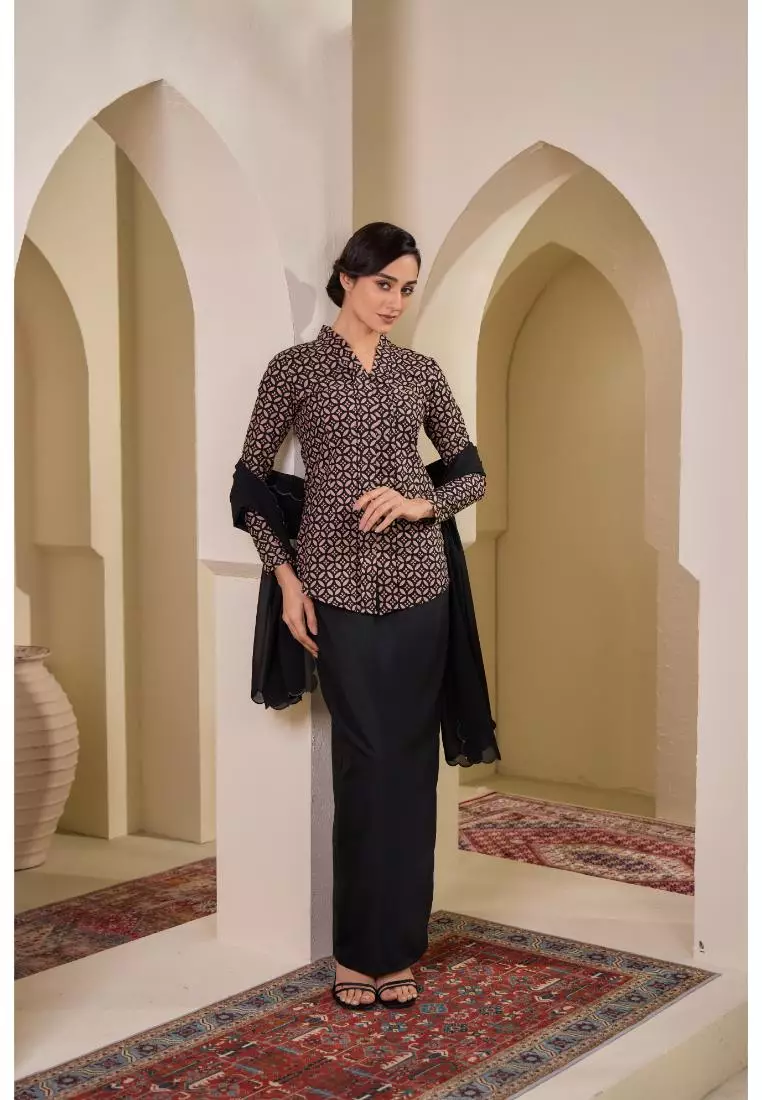 Kebaya Midi Batik Moden