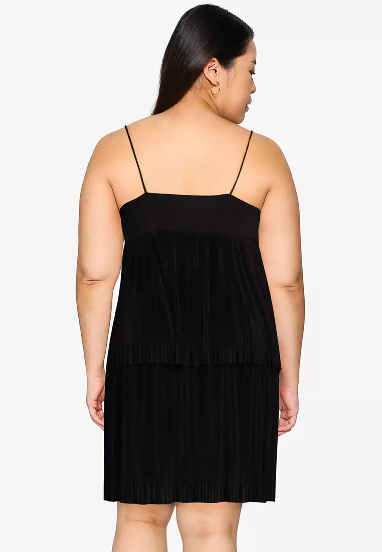 Plus Size Pleated Tiered Dress