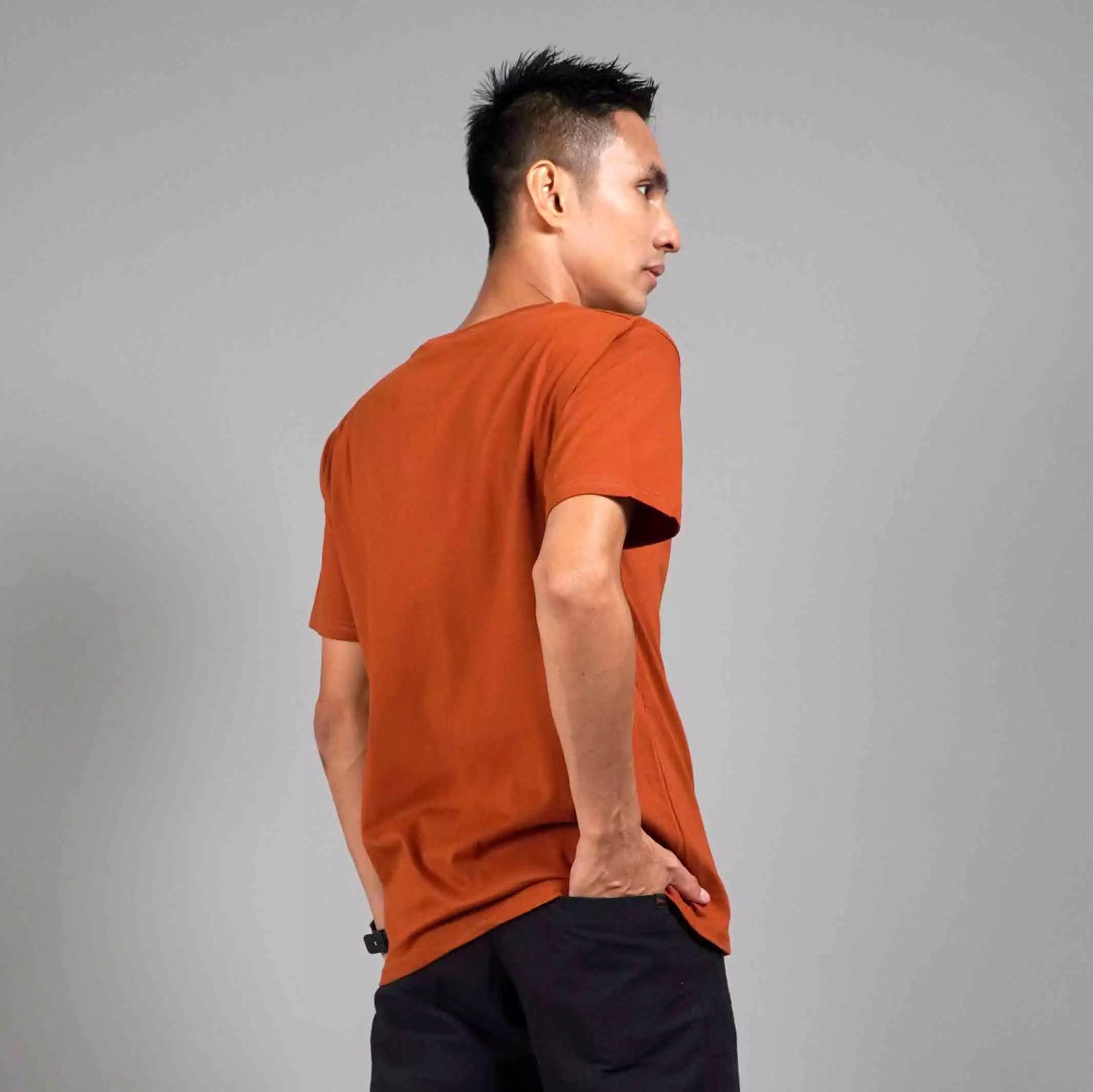 Kaos Polos Pria Lengan Pendek Basic Casual TShirt Cotton - Coral