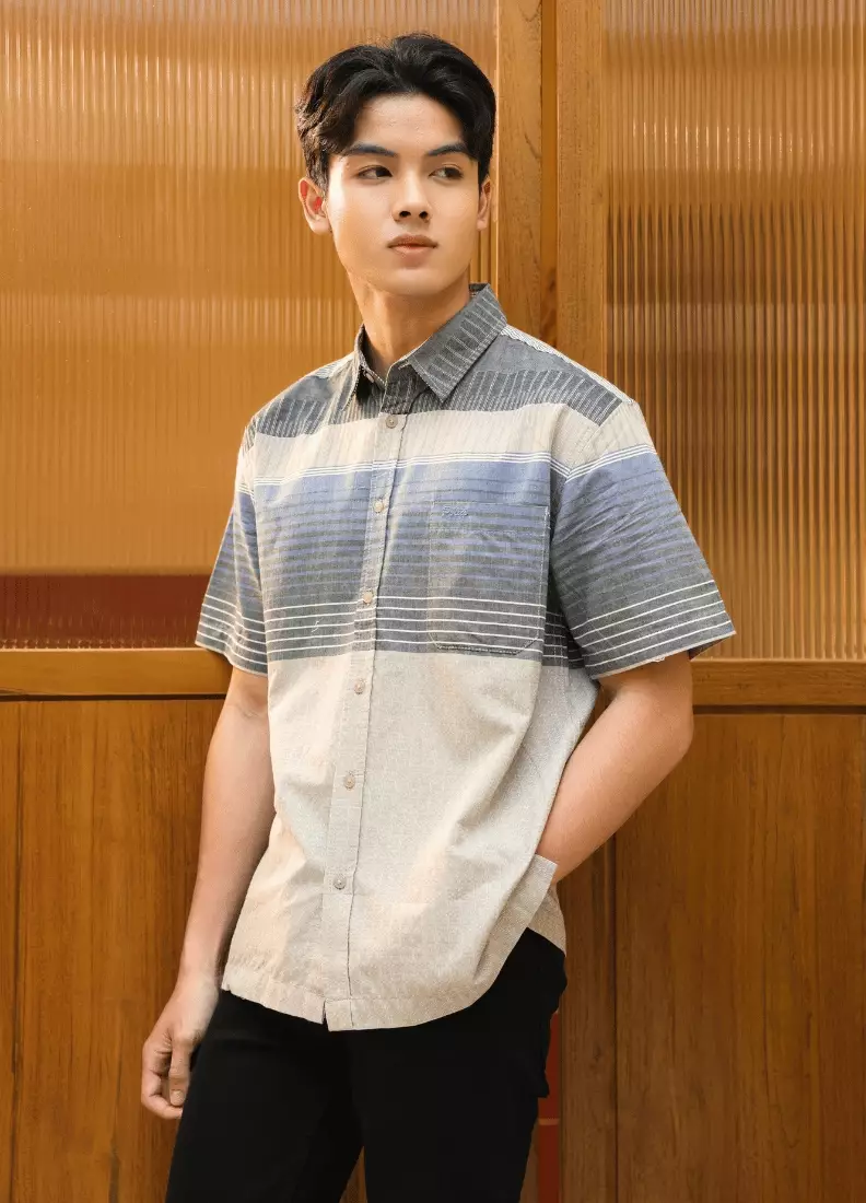 POLICE Kemeja Border Printing Regular Fit Pria