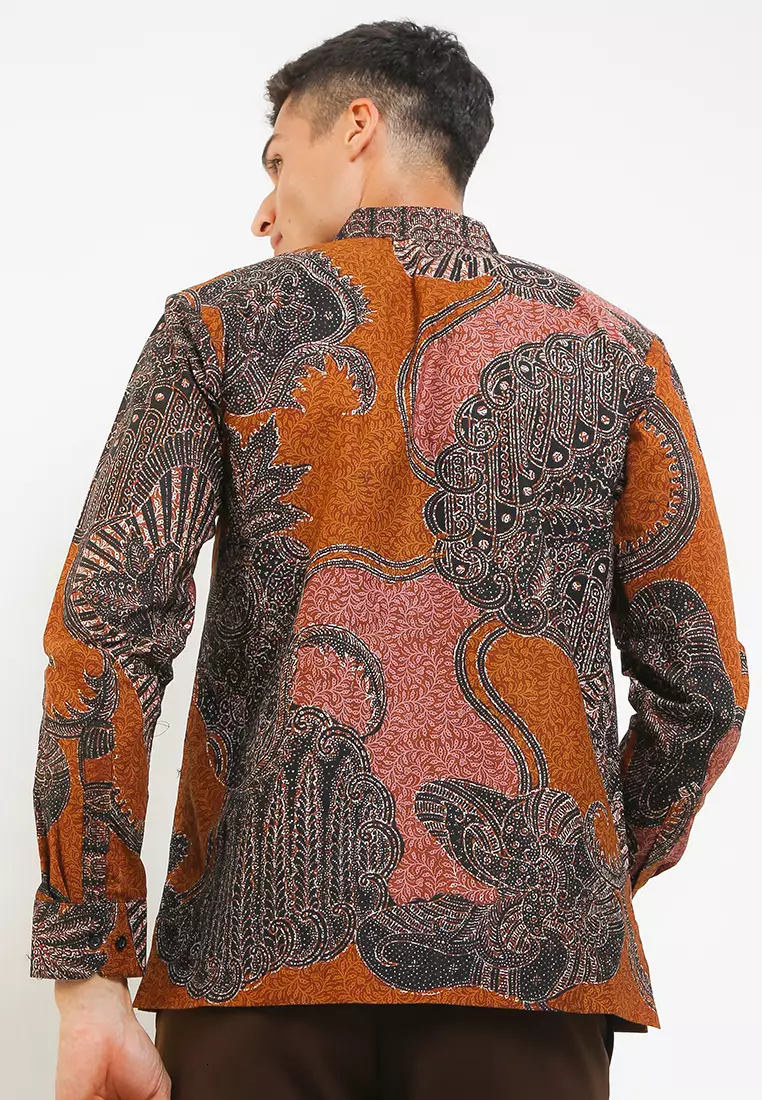 Kemeja Vannili planifolia brown slimfit