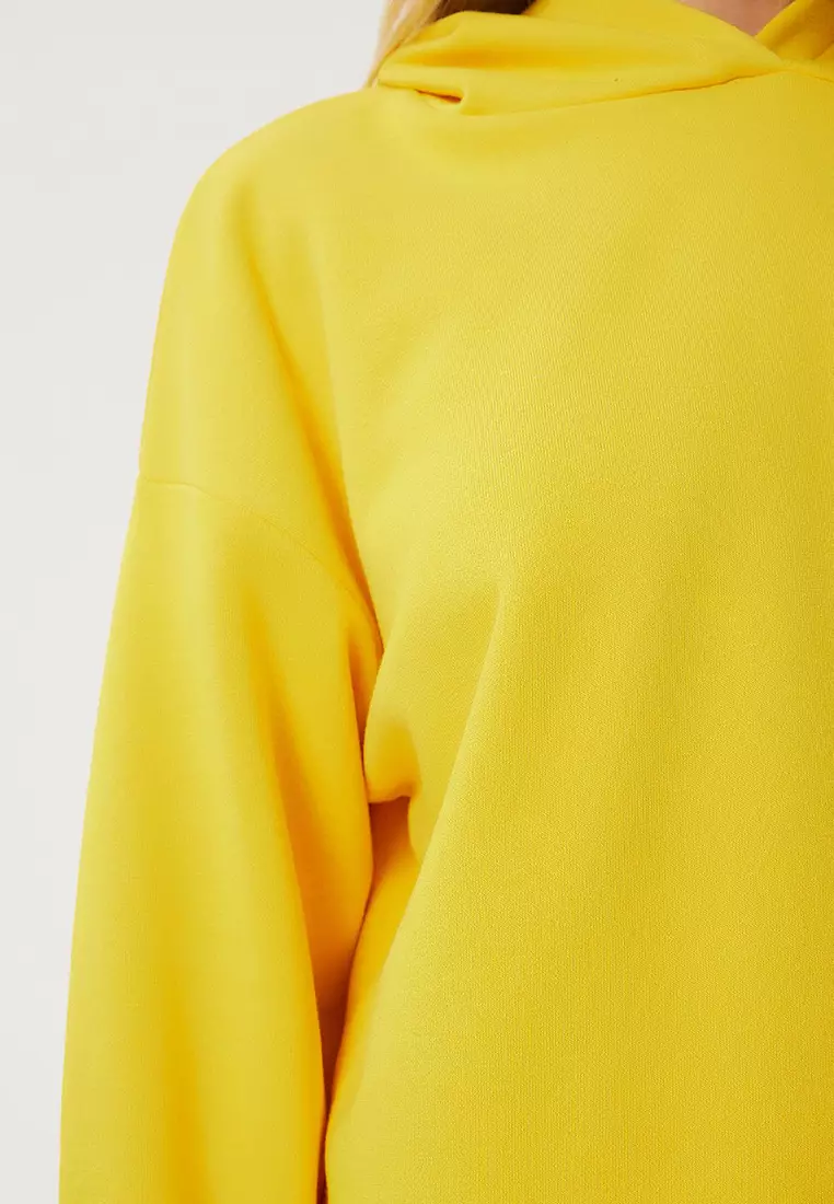 Hooded Raised Sweatshirt