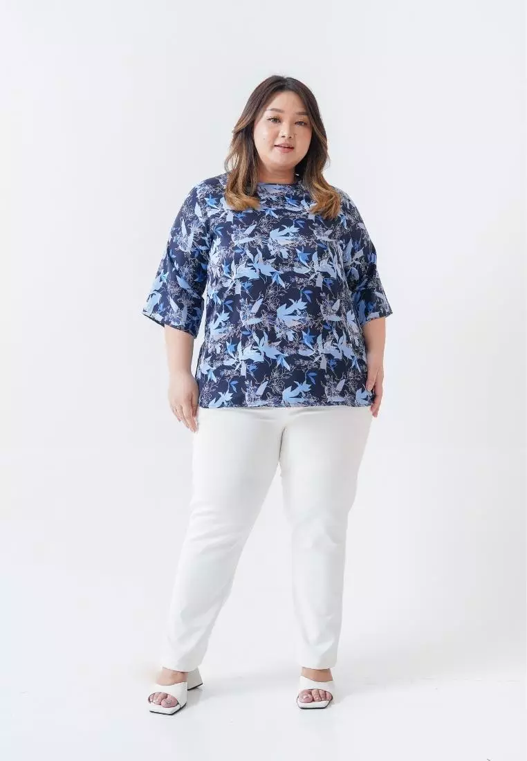 Plus Size Blouse Hera Floral Navy